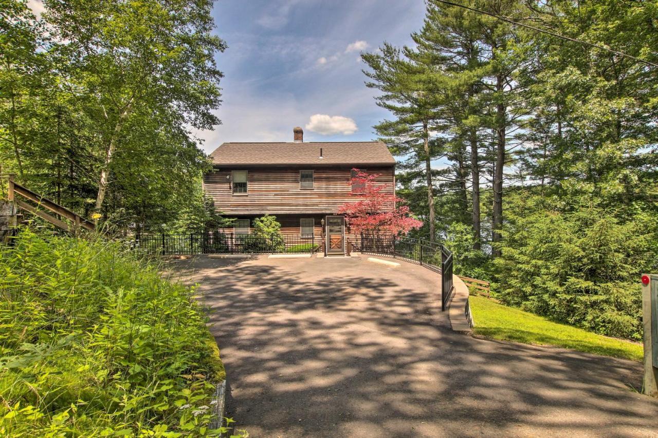 Waterfront New England House On Wickaboag Lake! West Brookfield Zewnętrze zdjęcie