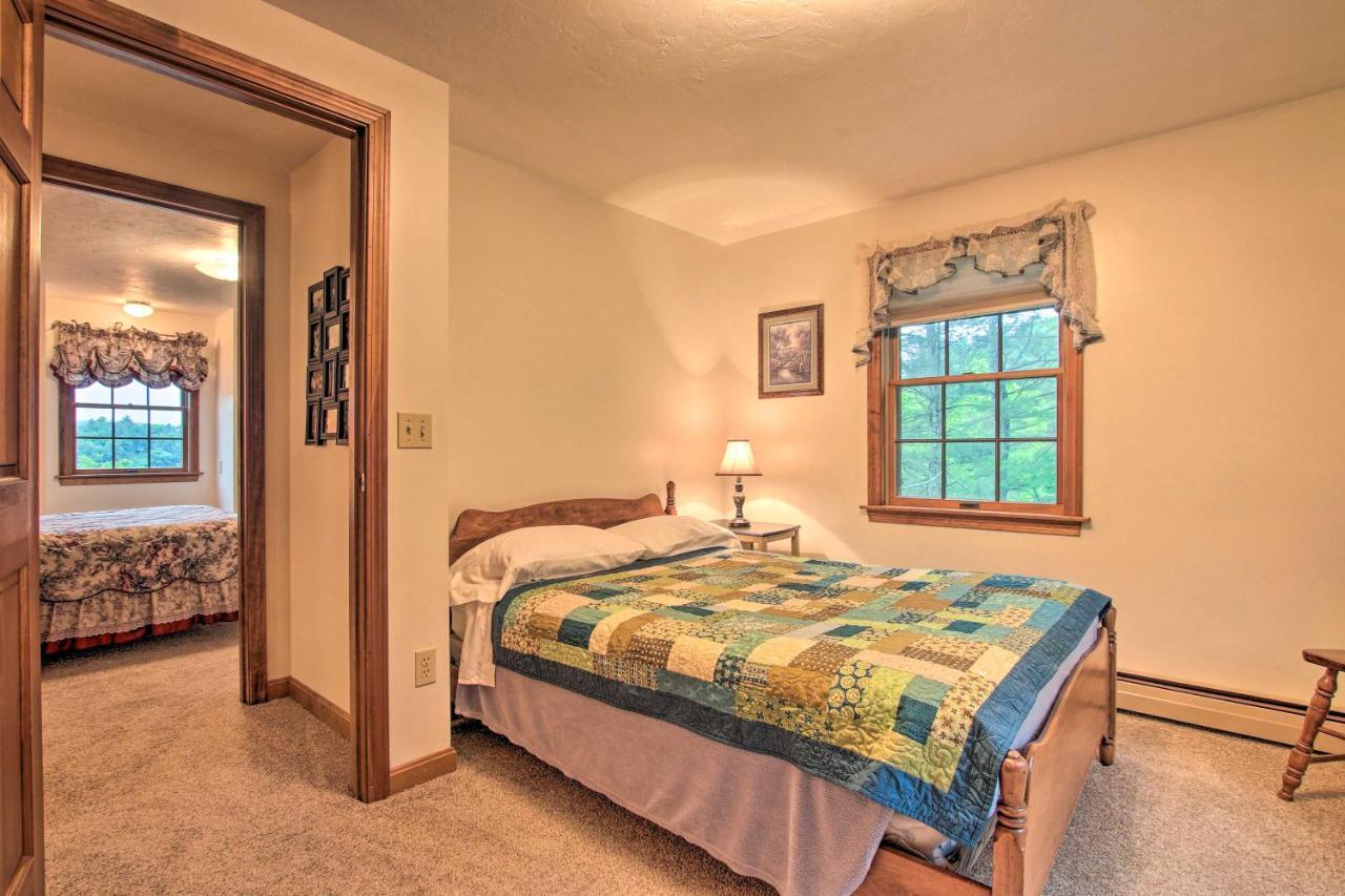 Waterfront New England House On Wickaboag Lake! West Brookfield Zewnętrze zdjęcie