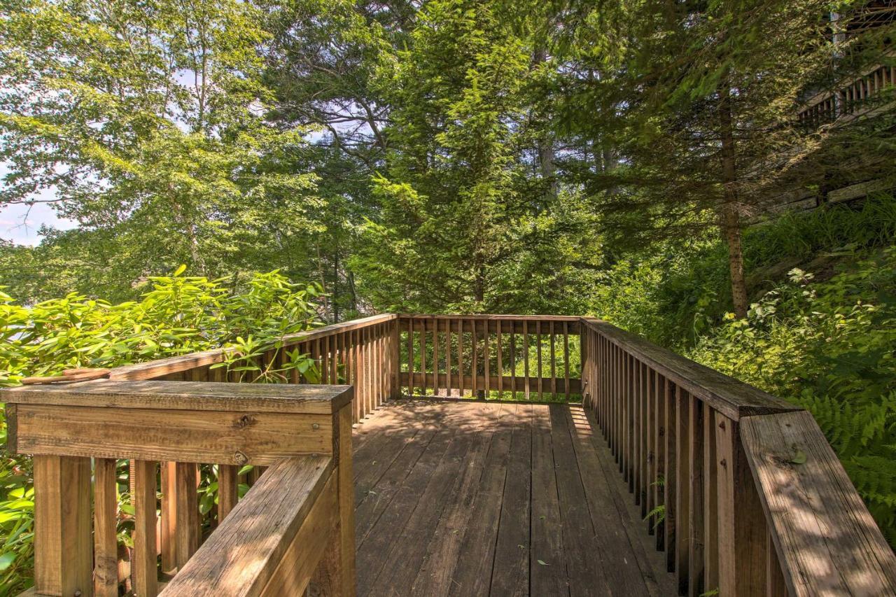 Waterfront New England House On Wickaboag Lake! West Brookfield Zewnętrze zdjęcie